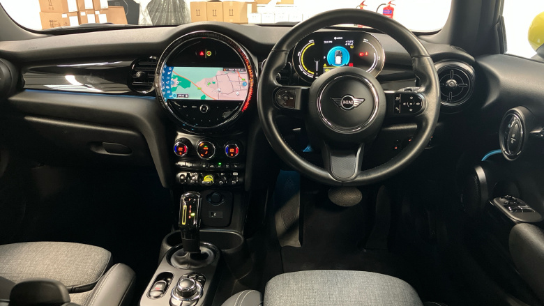 MINI Hatchback 135kW Cooper S Level 2 33kWh 3dr Auto Electric Hatchback